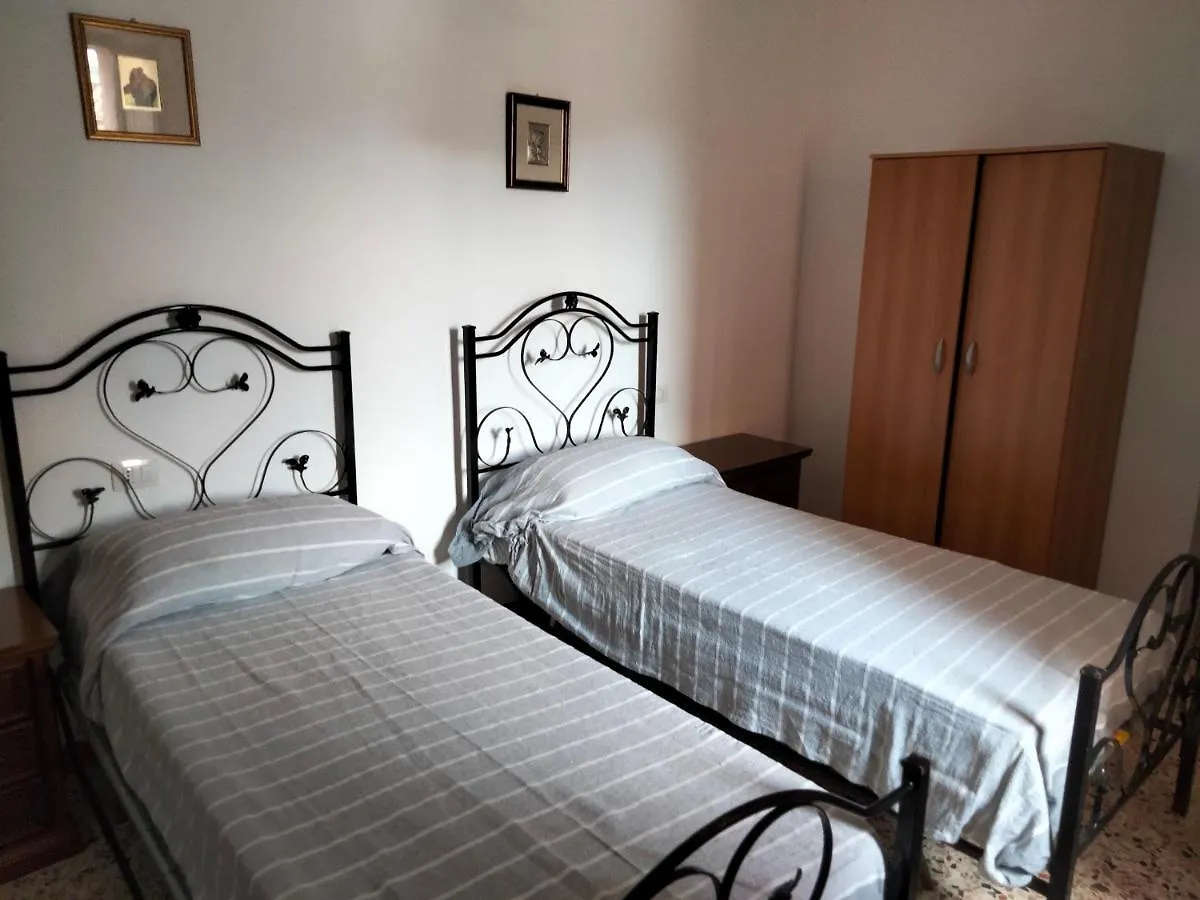 Апартаменты Granny'S House Флуминимаджоре Италия